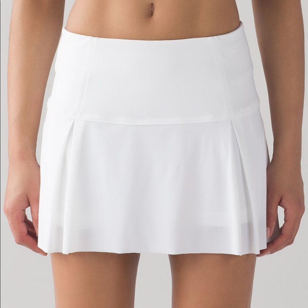Lululemon lost in pace white skirt size 10